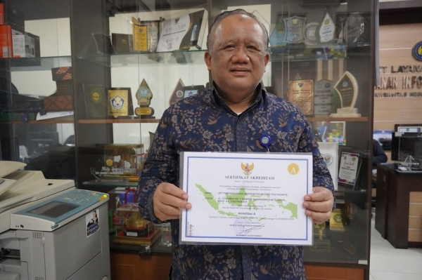 Perpustakaan UNY Meraih Akreditasi A Dari Perpustakaan Nasional Republik Indonesia